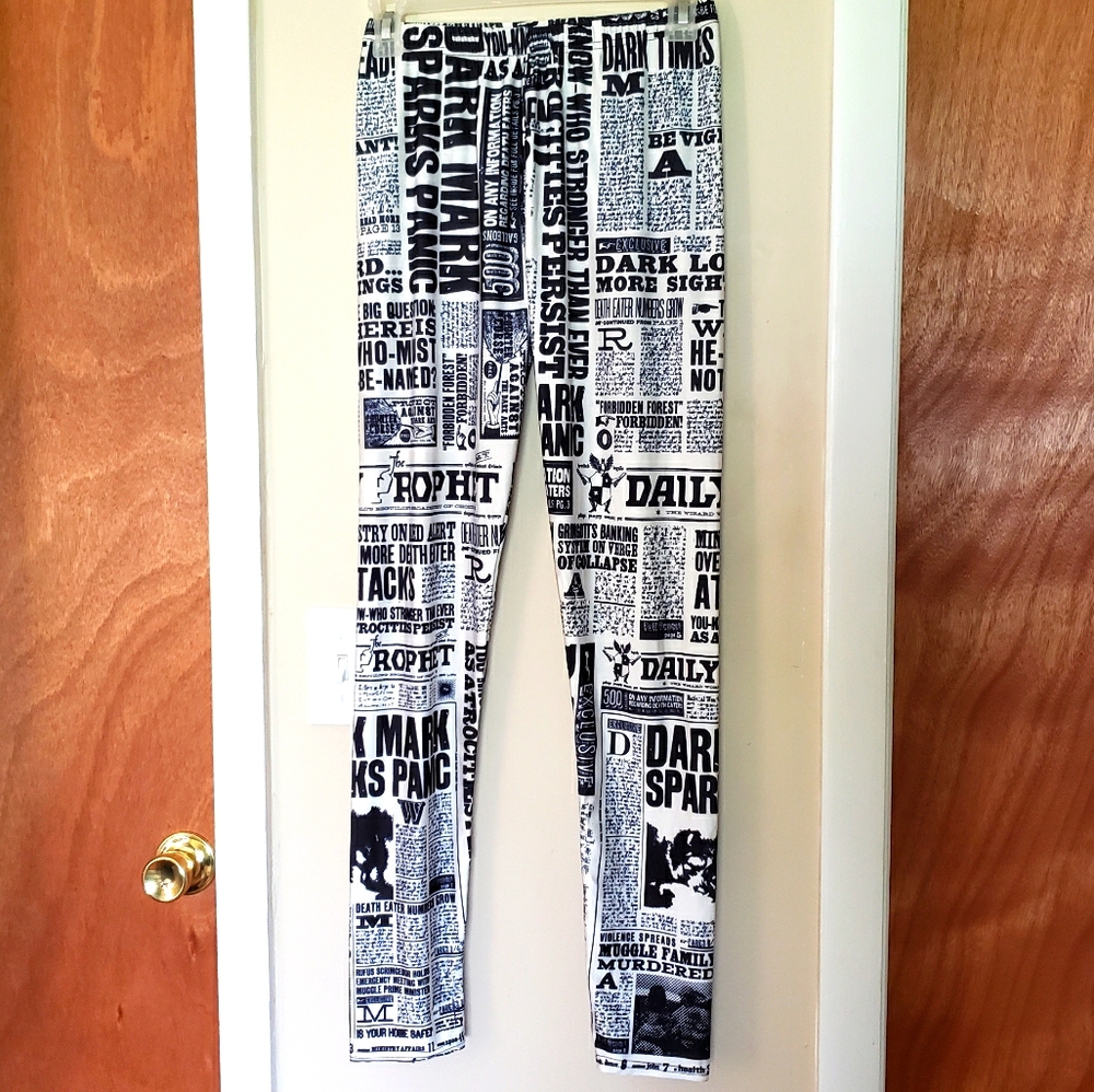 Harry Potter Daily Prophet leggings